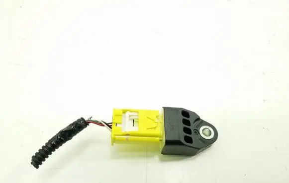 Toyota Auris E180 Airbag deployment crash/impact sensor 8983102140
