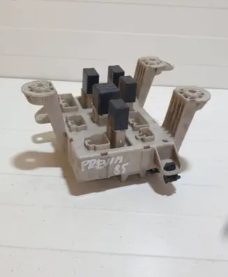Toyota Previa (XR30, XR40) II Fuse module 023780 1J12