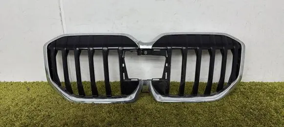 BMW 2 Active Tourer U06 Front grill 9879383