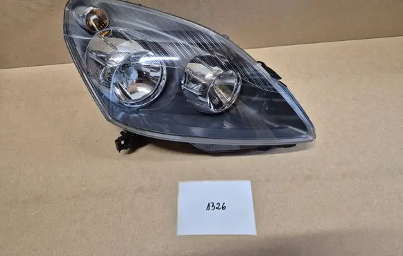 Chevrolet Zafira B Headlight/headlamp 13252473