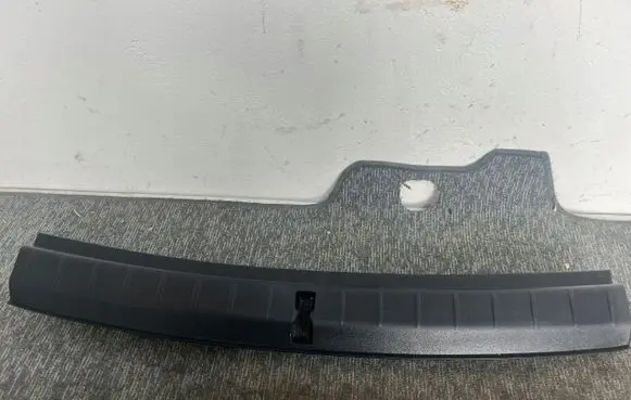 BMW X1 F48 F49 Trunk/boot sill cover protection 