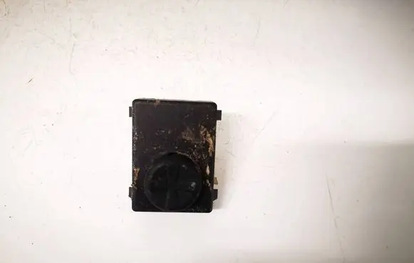 Chevrolet Blazer Seat control switch 12450115