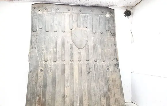 Trunk/boot mat liner