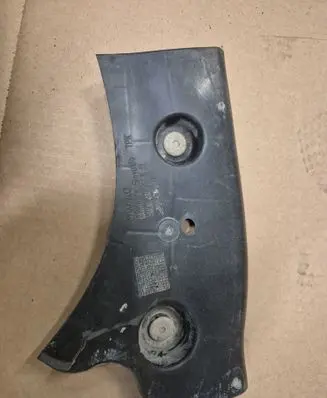 Audi Q3 F3 Other front suspension part 3Q0407118B
