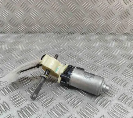 Lexus IS 220D-250-350 Seat adjustment motor 8582033020