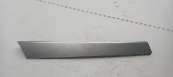 Audi A3 S3 8P Front door trim bar 8P4867409