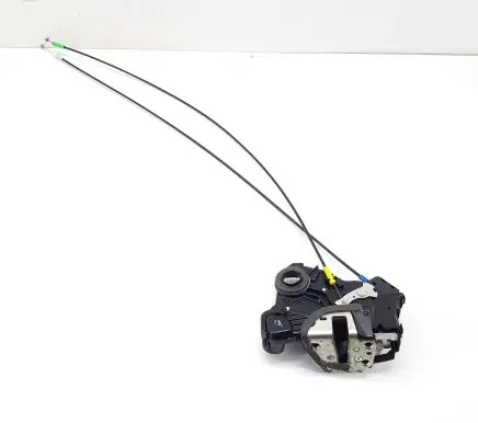 Toyota Auris 150 Coupe door lock (next to the handle) J176