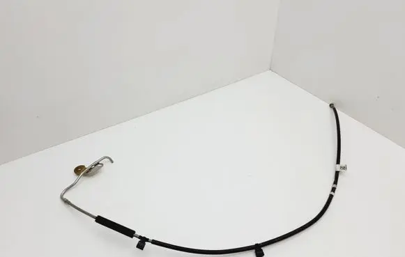 Mercedes-Benz C AMG W205 Vacuum line/pipe/hose A2058303905