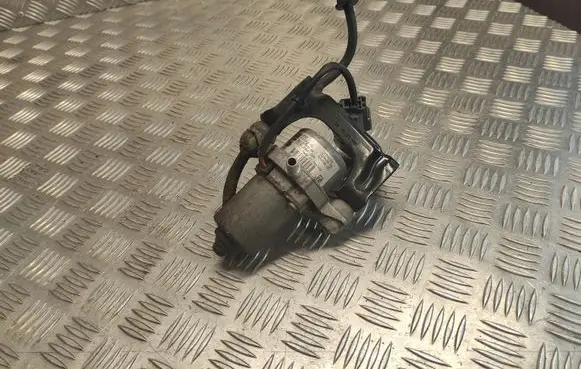Opel Mokka Vacuum pump 25954331