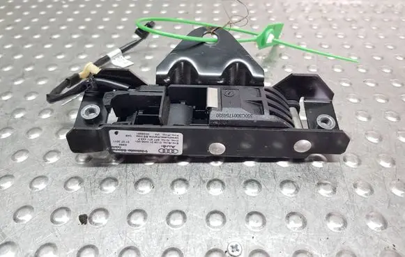 Volkswagen Golf VI Convertible roof lock/latch S26371232 8P7871443F