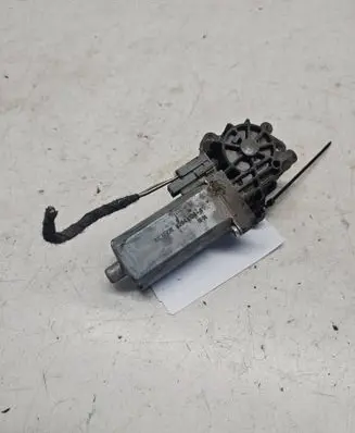 Mercedes-Benz R W251 Seat adjustment motor 820418984