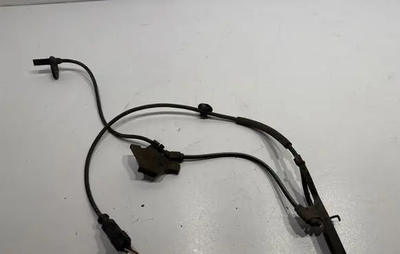 Toyota Auris E180 ABS brake wheel speed sensor 0265007805