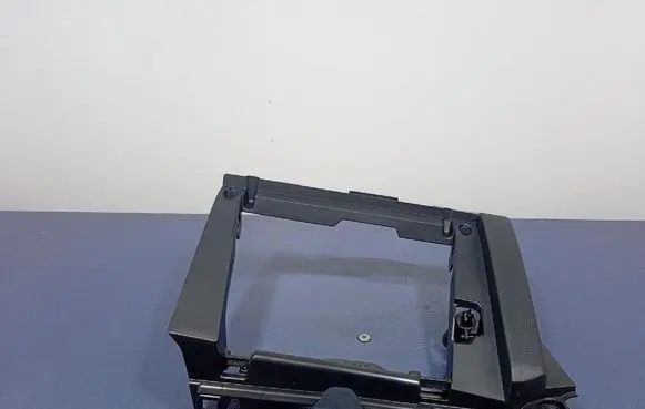 Glove box