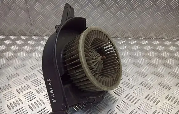 Skoda Fabia Mk1 (6Y) Front door blower motor 6Q1819015G