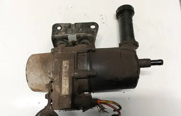 Peugeot 307 Power steering pump K5097809