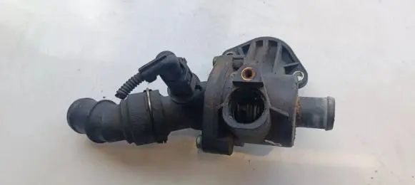 Skoda Octavia Mk2 (1Z) Engine coolant pipe/hose 6F121114 5482010