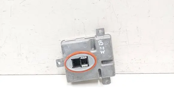 BMW 3 E90 E91 Headlight ballast module Xenon 7172536 W003T19571