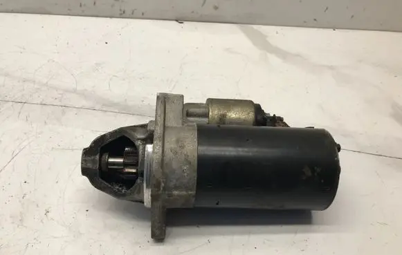 BMW 3 E90 E91 Starter motor 0001138002 7582350