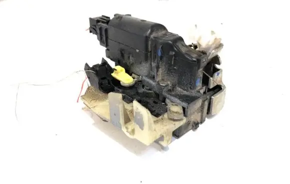 Dacia Duster II Front door lock