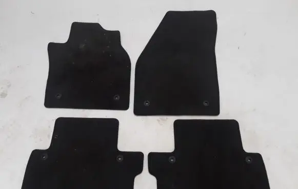 Volvo C70 Car floor mat set 