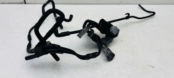 Audi Q3 8U Turbo solenoid valve 1K0906283A