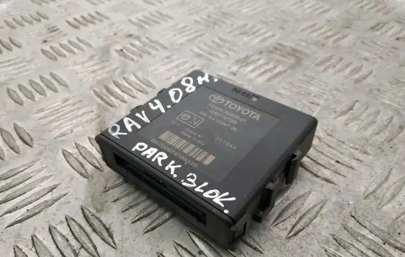 Toyota RAV 4 (XA30) Parking PDC control unit/module PZ464X042801 4M0174T2B