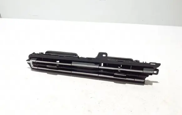 Audi A3 8Y Dash center air vent grill 8Y1820951B