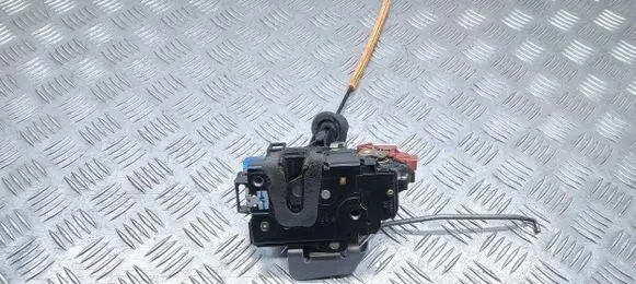 Audi A8 S8 D3 4E Front door lock 4E1837016