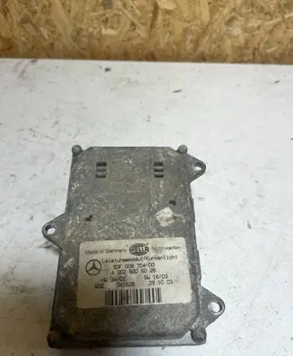 Mercedes-Benz E W211 Headlight ballast module Xenon A0028206026