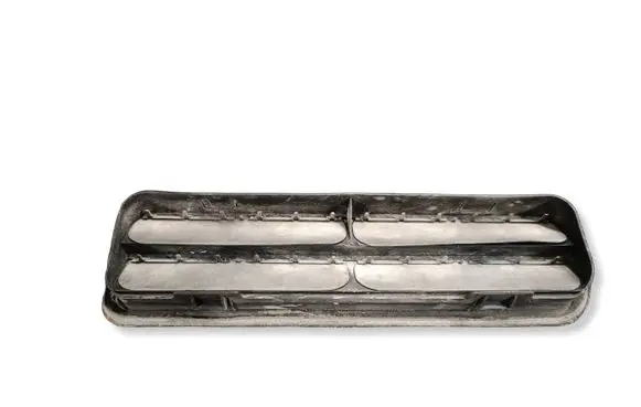Mercedes-Benz C W204 Quarter panel pressure vent A2048300342