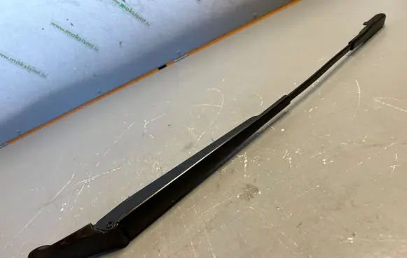 Opel Zafira B Front wiper blade arm 179065 AL231