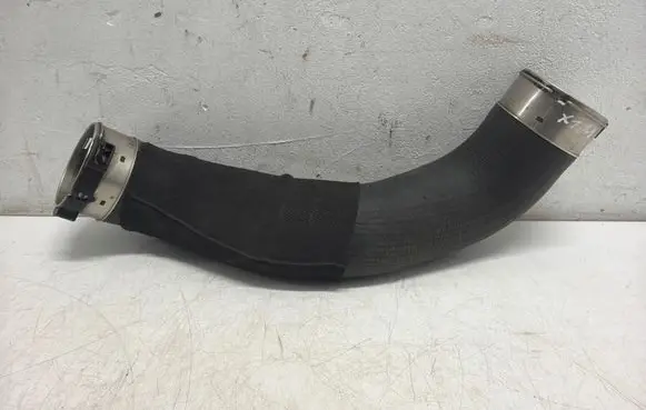 BMW X1 F48 F49 Intercooler hose/pipe 35543651 4521524