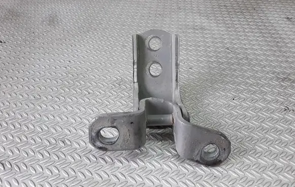 Toyota Yaris Front door upper hinge