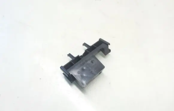 Mercedes-Benz CLS C219 Other center console (tunnel) element A2196820180