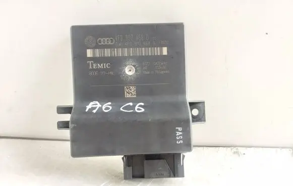 Audi A6 S6 C6 4F Gateway control module 4F0907468D