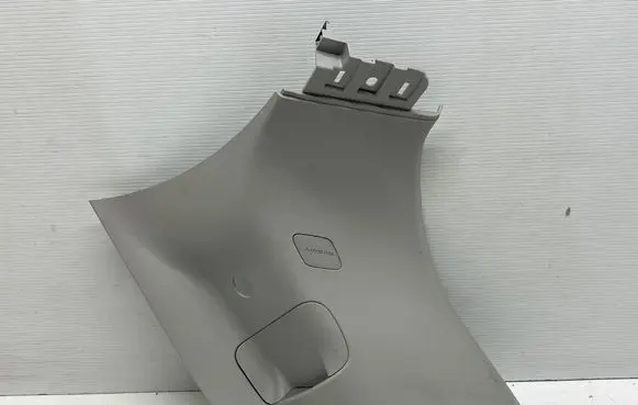 Jeep Grand Cherokee WL (D) pillar trim (bottom) 6XP12SA5AD
