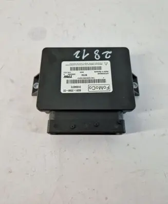 Volvo S80 Hand brake control module 31334872