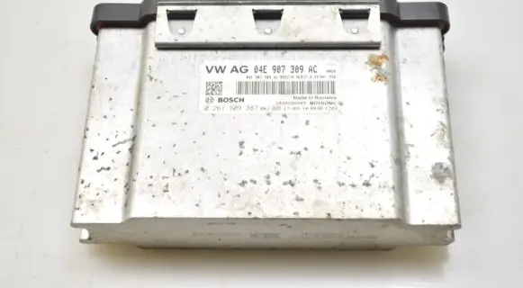 Audi A1 Engine control unit/module 04E907309AC