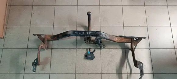 Peugeot 5008 Tow bar set 