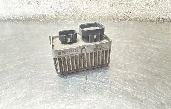 Opel Insignia A Glow plug pre-heat relay 55563423
