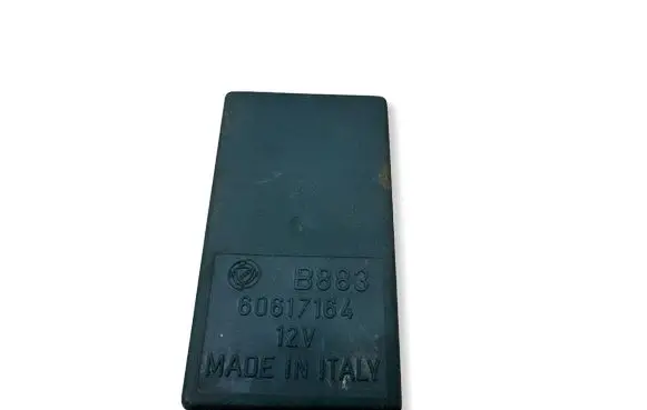 Alfa Romeo 166 Light relay 60617164