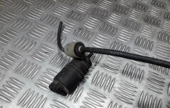 Windscreen/windshield washer pump