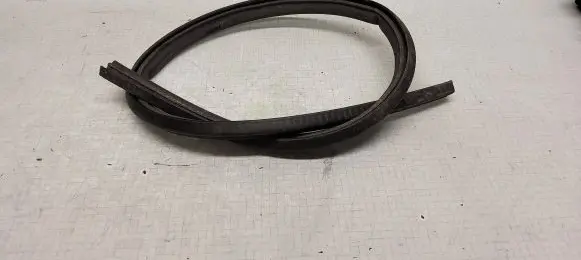 Fiat Bravo Engine compartment rubber 