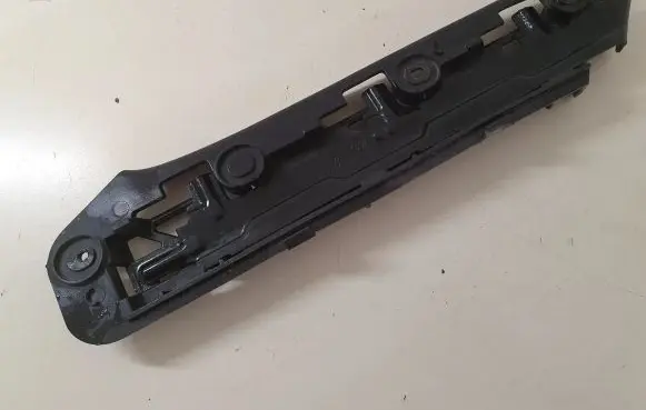 Volkswagen Caddy Front bumper mounting bracket 1T0807936