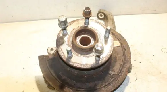 Dodge RAM 1500 DS Front wheel hub