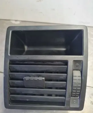 Volkswagen Transporter - Caravelle T5 Dashboard side air vent grill/cover trim 7H1819204C