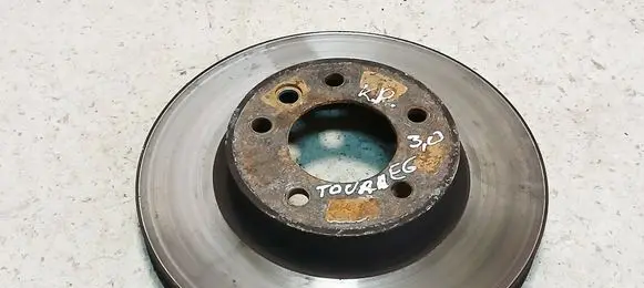 Volkswagen Touareg I Front brake disc 7L6615301N 7L6615301P