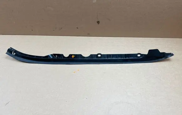 Mercedes-Benz CLA C117 X117 W117 Fender end trim A1178800197