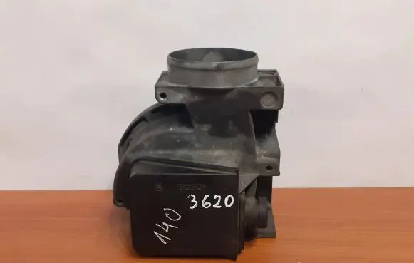 Mercedes-Benz S W140 Mass air flow meter 0281002077 3620
