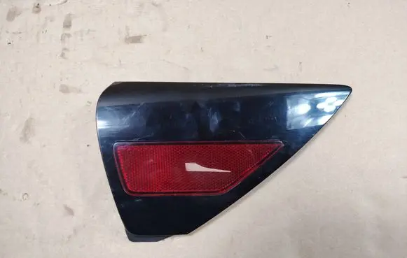 Tesla Model Y Rear tail light reflector 151878300A